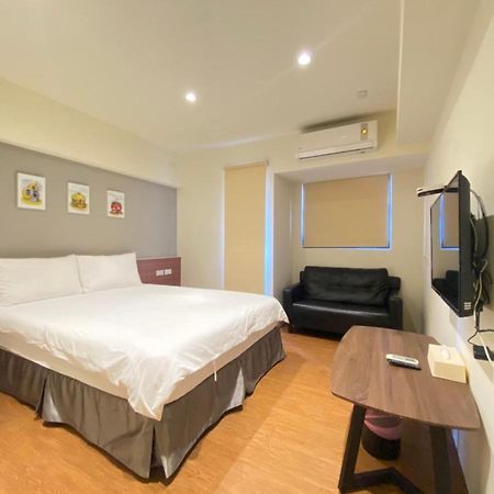 Fj Minihouse Taichung Exterior foto
